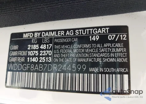 2013 Mercedes-Benz C 300 Luxury 4Matic z USA, uszkodzony, nr VIN WDDGF8AB7DR244599